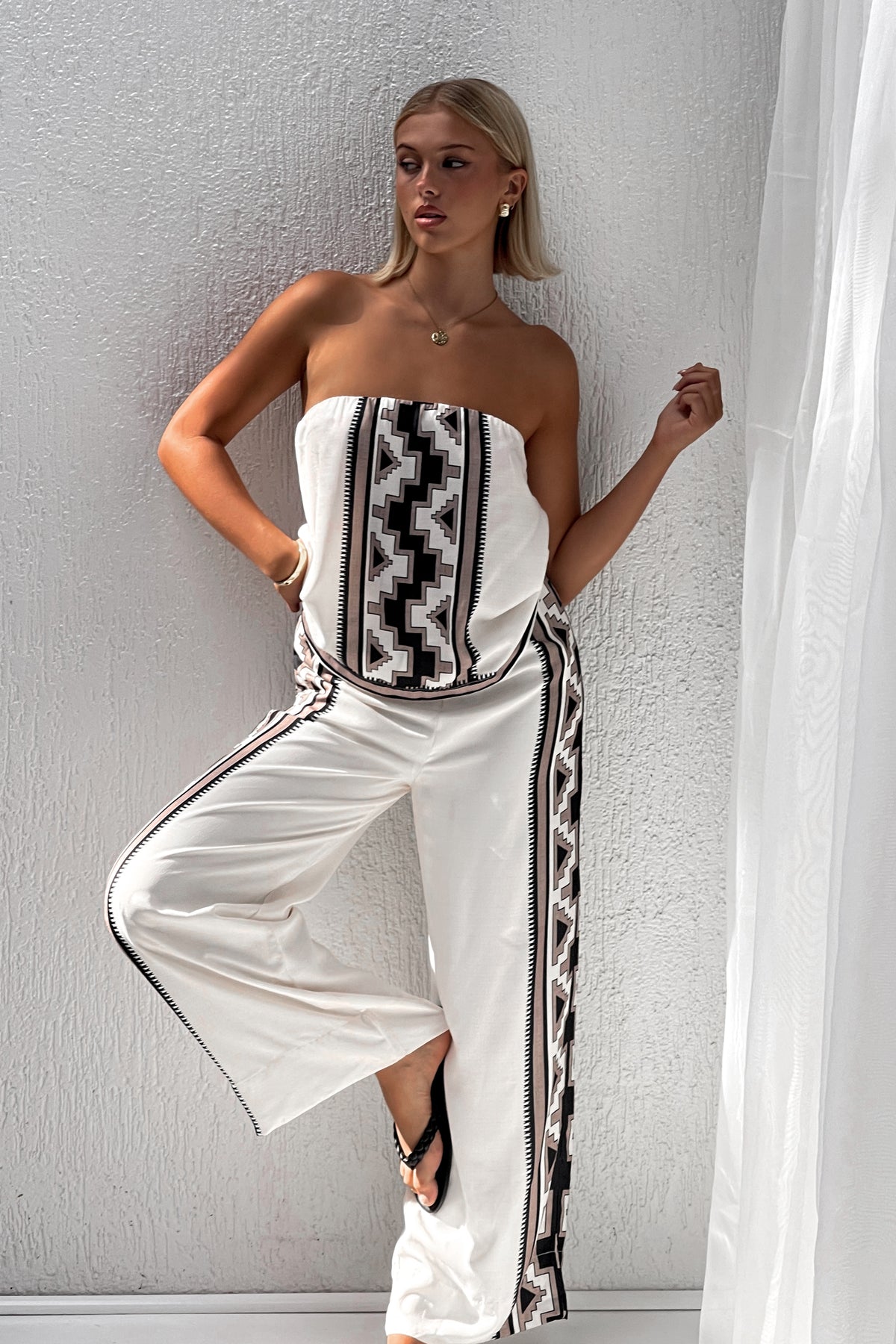 Taja Set
