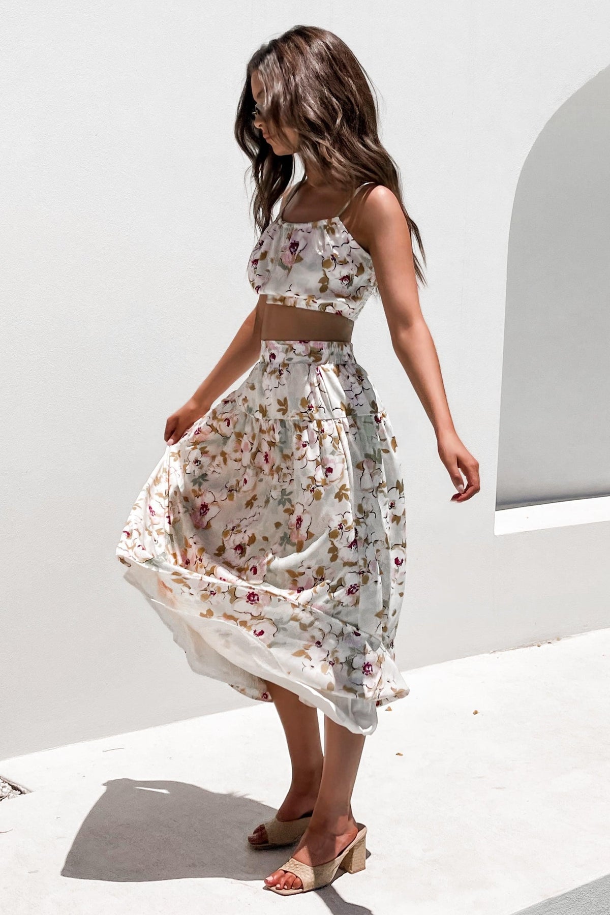 Hensley Top, CROP TOPS, POLYESTER, Sale, TOP, TOPS, WHITE, Our New Hensley Top Is Now Only $46.00 Exclusive At Mishkah, Our New Hensley Top is now only $46.00-We Have The Latest Women&#39;s Tops @ Mishkah Online Fashion Boutique-MISHKAH